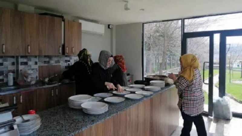 7 kadının bir araya gelerek kurduğu kooferatife yoğun ilgi 