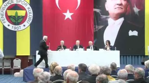 Fenerbahçe'nin borcu 8 milyar 276 milyon TL