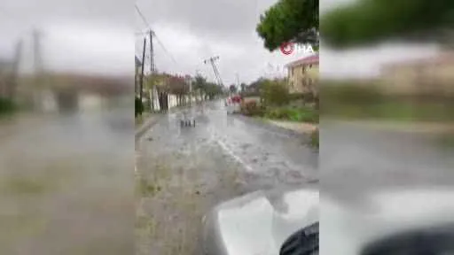 Arnavutköy’de fırtına nedeniyle tekneler batma tehlikesi yaşadı