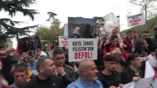 Trabzonsporlu taraftarlardan Filistin'e destek yürüyüşü