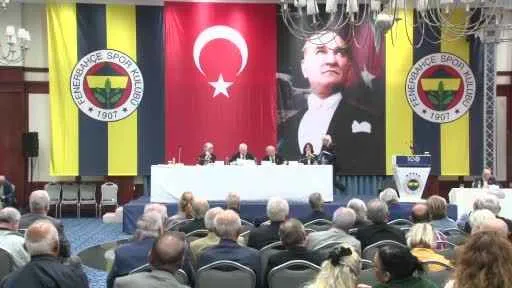Fenerbahçe Yüksek Divan Kurulu Toplantısı'nda Süper Kupa'nın Türkiye'de oynanması önergesi kabul edildi