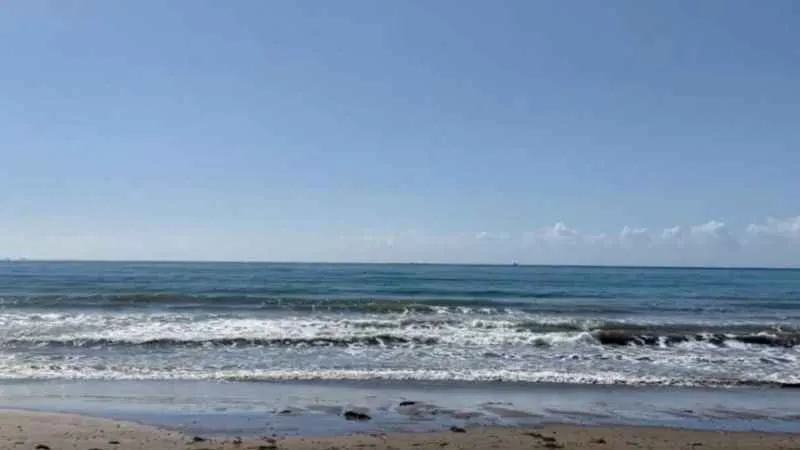 Antalya açıklarında gemi battı arama kurtarma devam ediyor