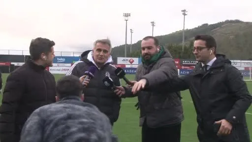 Şenol Güneş, Kadıköy’de ilk galibiyetini aldı