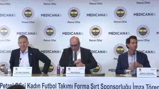 Medicana Sağlık Grubu, Fenerbahçe Kadın Futbol Takımı’nın forma sırt sponsoru oldu