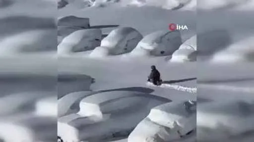 Arjantin'de 28 saat aralıksız kar yağdı