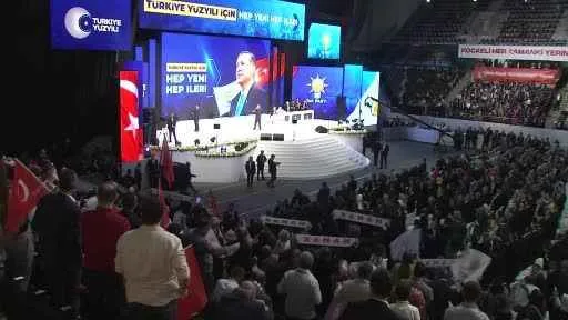 Cumhurbaşkanı Erdoğan, AK Parti Genel Başkanlığına yeniden seçildi