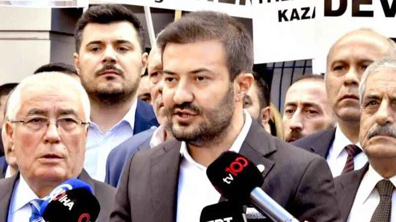 İYİ Parti Ankara İl Başkanı Akif Sarp Önder görevinden istifa etti