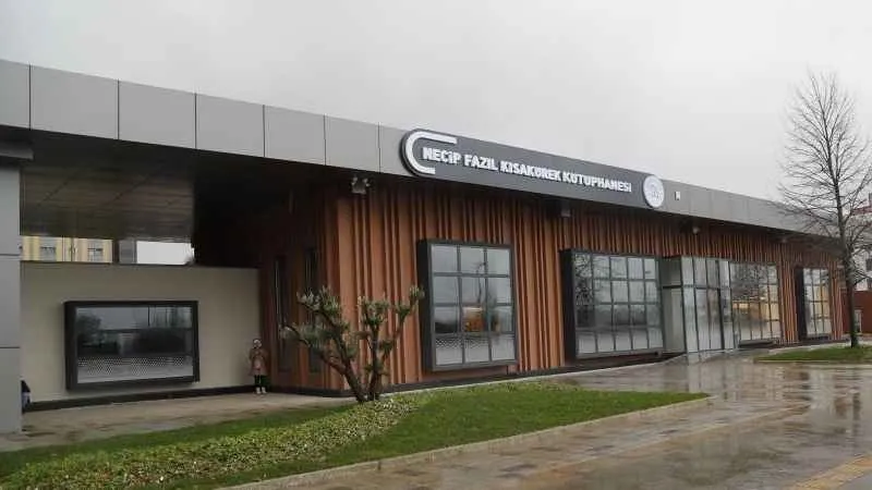 Arnavutköy'de akıllı kütüphane deneyimi!