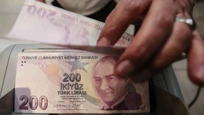 Asgari ücrette rakam belirginleşti: 500 dolar beklentisi hayal mi oldu?