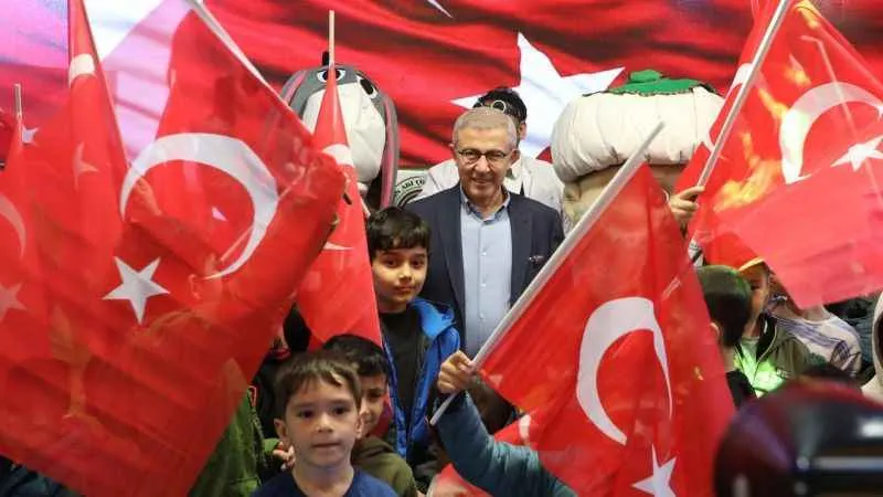 Eyüpsultan’da çocukların Ramazan coşkusu