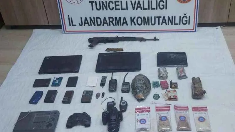 Tunceli’de 4 sığınakta çok sayıda mühimmat ele geçirildi