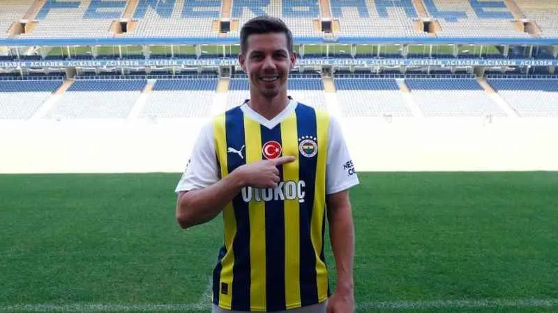 Fenerbahçe, Miha Zajc ile sözleşme yeniledi