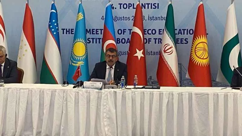 Ekonomik İş Birliği Teşkilatı Eğitim Enstitüsü 4. Mütevelli Heyeti Toplantısı İstanbul'da gerçekleşti