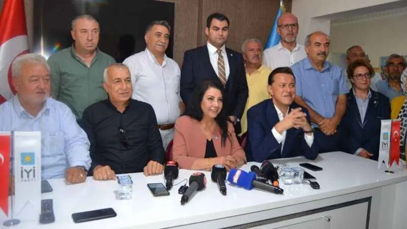 Hatipoğlu: “Büyükerşen’in açıklamalarına gülüp geçiyoruz”