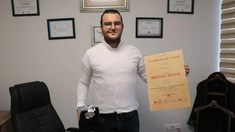 Hurdacılıktan dünya 3'üncülüğüne