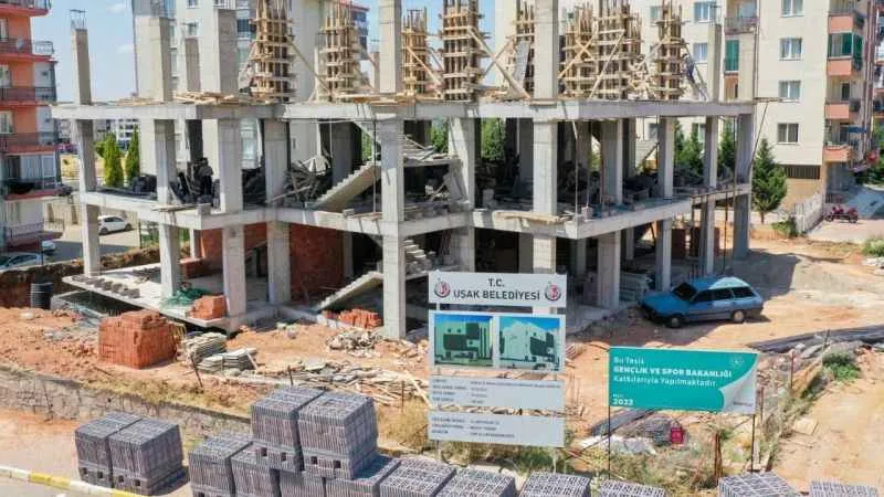Uşak Belediyesi geleceğin temellerini atıyor