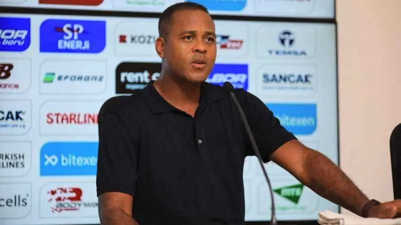 Patrick Kluivert: Turu daha geçmedik, çalışmamız lazım