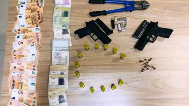 Silahları gizledikleri yer pes dedirtti