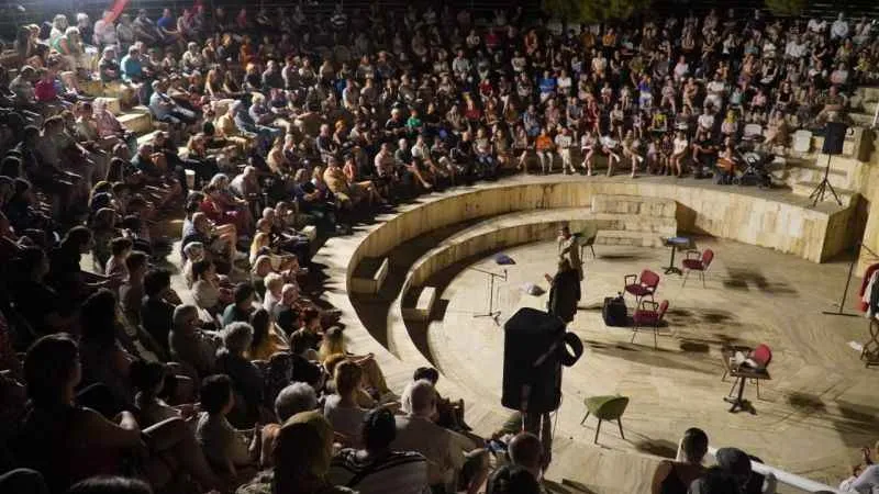 Efes Tiyatro Festivali, Matruşka ile sona erdi