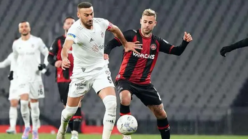 Fatih Karagümrük ile Beşiktaş 15. randevuda