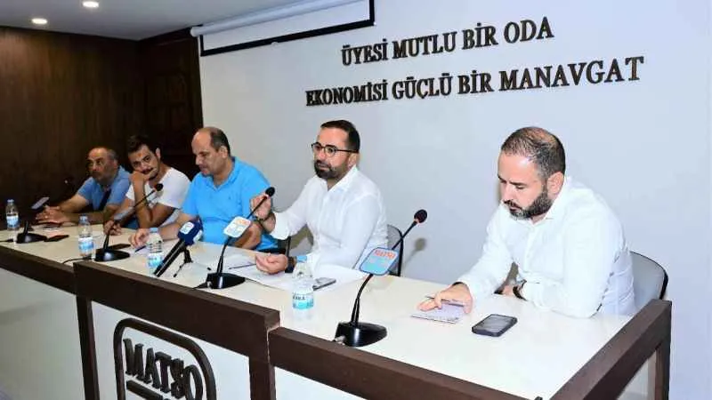 Manavgat’ta inşaat sektörünün sorunları masaya yatırıldı