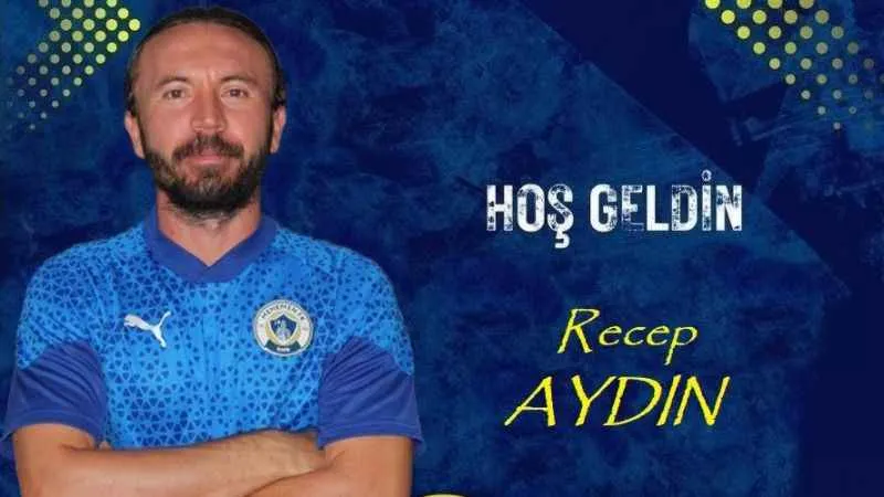Menemen FK, Recep Aydın’ı renklerine bağladı