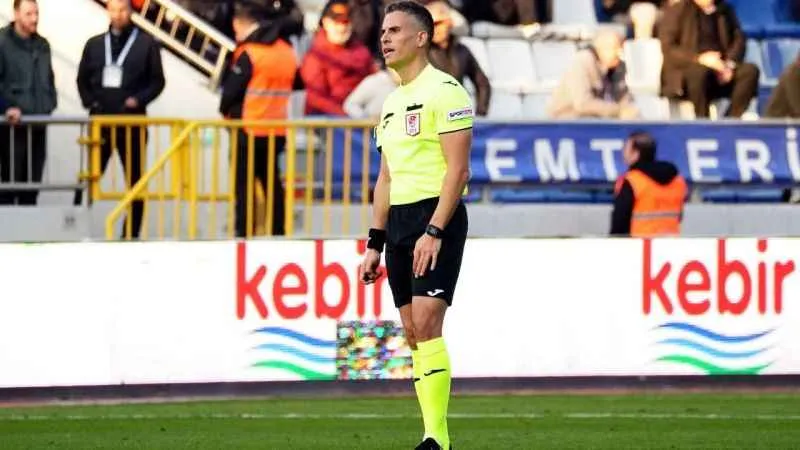 İstanbulspor-Kayserispor maçını Sarper Barış Saka yönetecek