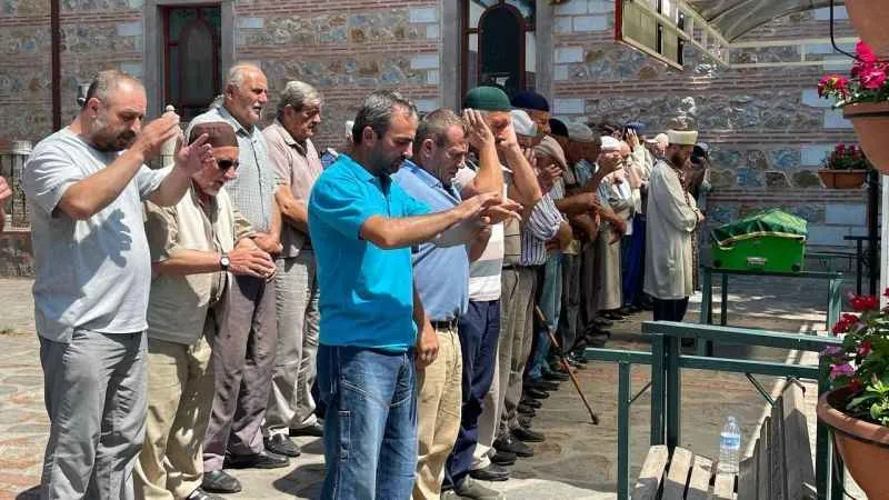 'Kısa mesafe' kavgasında hayatını kaybeden Faslı adam İznik'te defnedildi