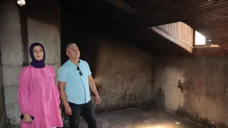 Ev sahibinin çıkarmak istediği kiracı evi ateşe verip kaçtı