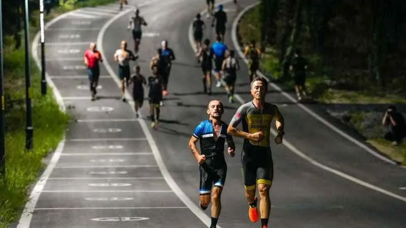 Beykoz Duatlonu’nda yaklaşık 200 sporcu ter döktü