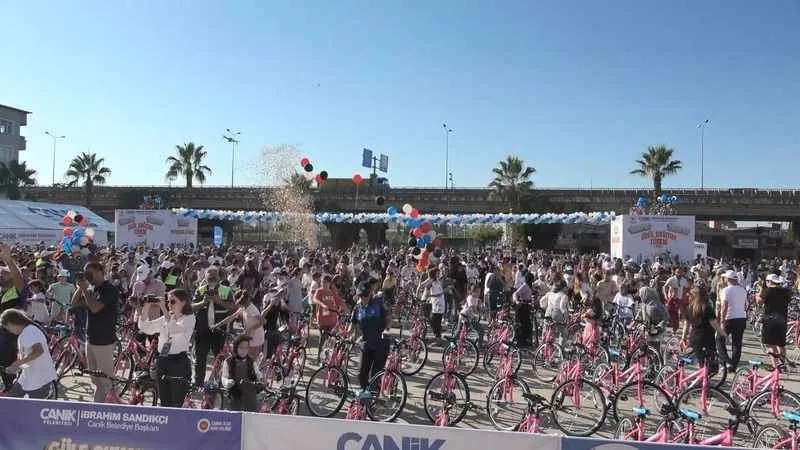 1160 çocuğun bisiklet sevinci