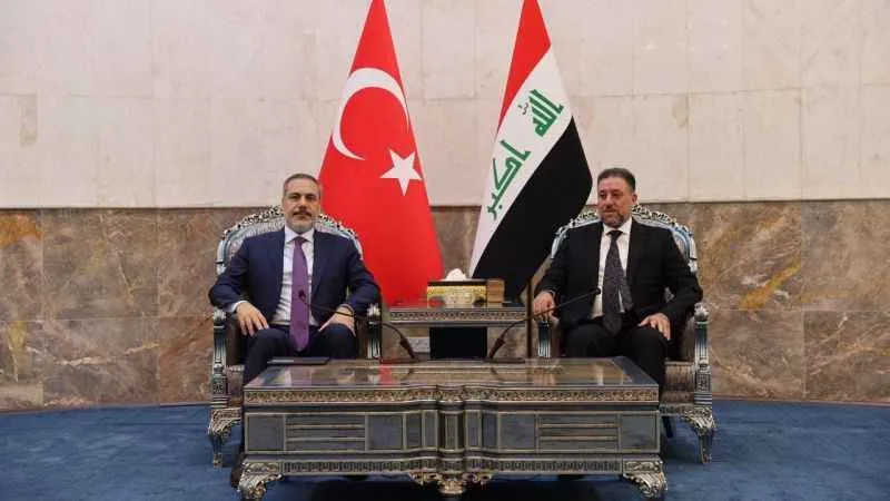 Dışişleri Bakanı Fidan, Irak Egemenlik İttifakı Lideri Hançer ile görüştü