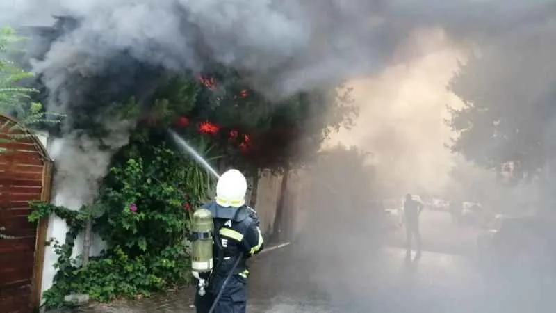 Marmaris’te otelde yangın