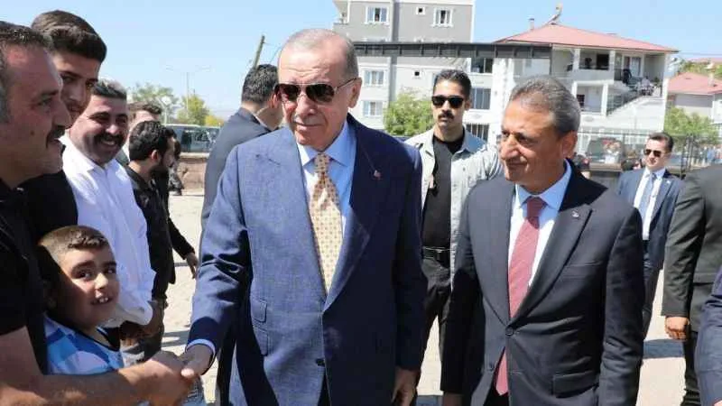 Cumhurbaşkanı Erdoğan, Malazgirt’e uğurlandı