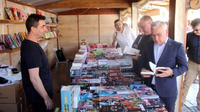 Sivas kitaba doyacak