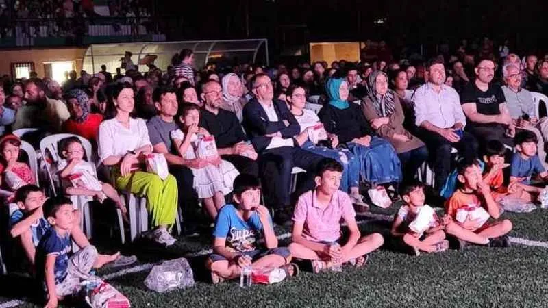 1500 rakımda ‘İyi ki Varsın Eren’i hüzünle izlediler