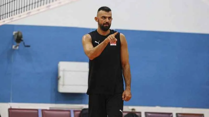 Arslan Ekşi: "Hedefimiz tarihe geçmek"