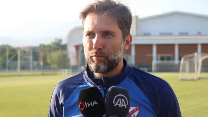 Boluspor'da Teknik Direktör Turgay Altay'la yollar ayrıldı