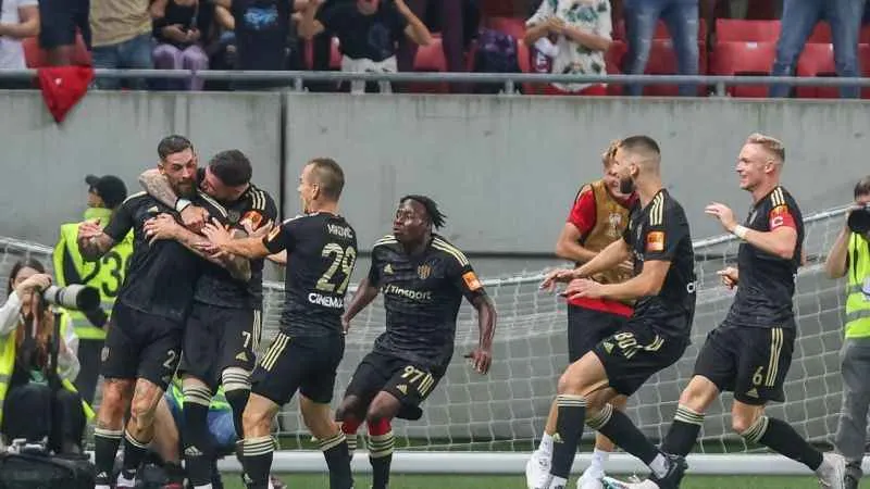 Fenerbahçe’nin rakiplerini tanıyalım