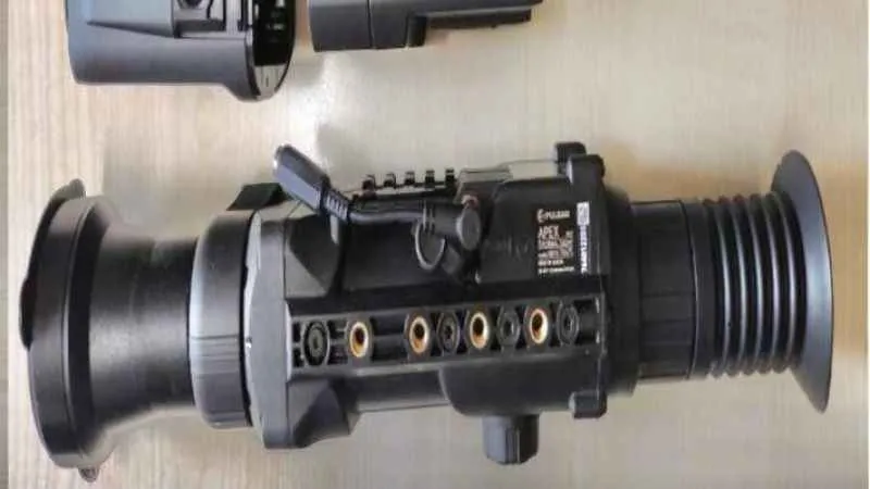 İstanbul’da DEAŞ'a askeri malzeme taşıyan hücre çökertildi