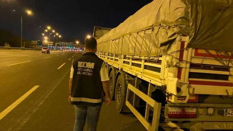 İstanbul'da kaçak akaryakıt operasyonu: 243 ton kaçak akaryakıt ele geçirildi