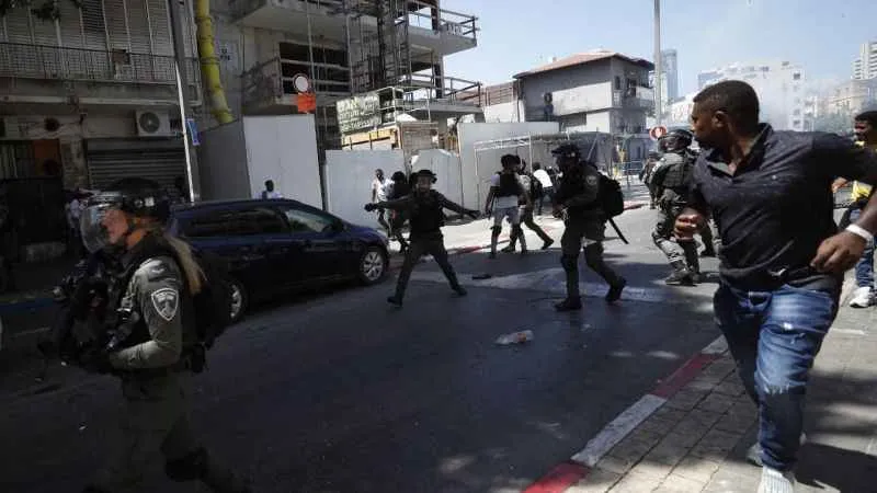 İsrail’de Eritreli göçmenlere polisten müdahale: 160 yaralı