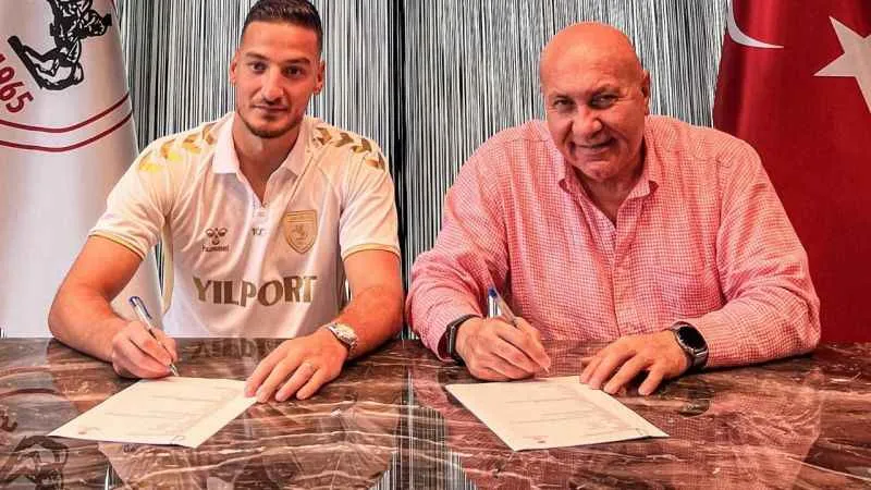 Samsunspor, Ercan Kara ile 3 yıllık sözleşme imzaladı