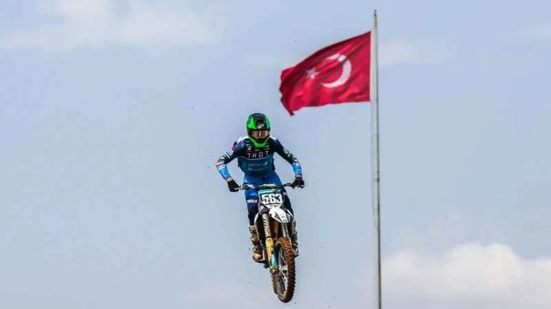 Afyonkarahisar’da Dünya Motokros Şampiyonası heyecanı sürüyor