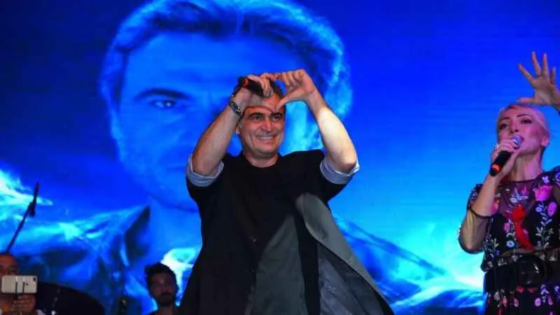 Salihli’de Kutsi rüzgarı esti