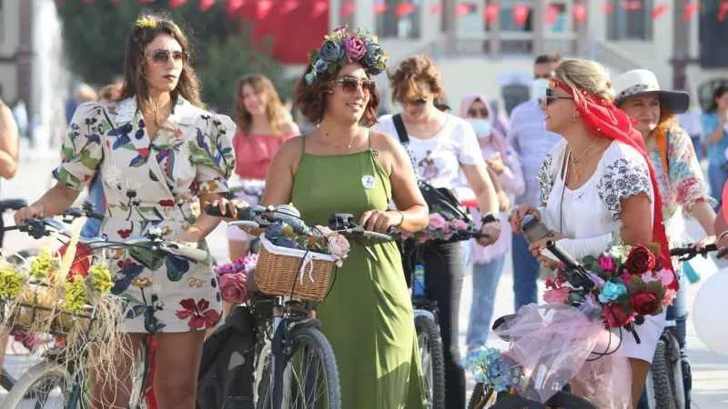Manisa Süslü Kadınlar Bisiklet Turu, 17 Eylül’de