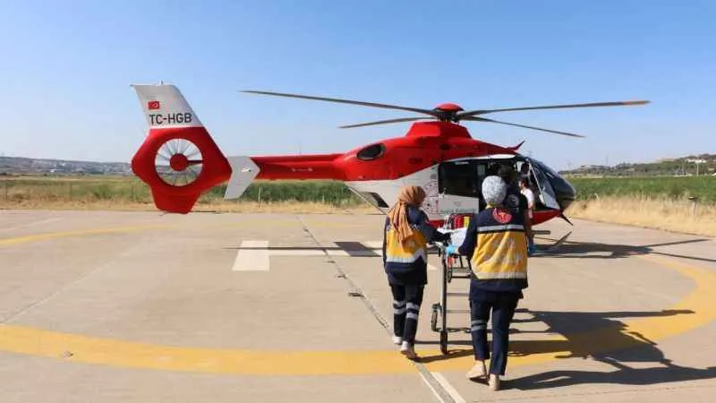 Ambulans helikopter 2,5 yaşındaki Eda için havalandı