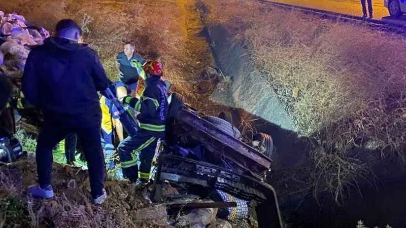 Denizli'deki kazada Gülsüm Topçu, Nihal Güler, Mustafa Selim Topçu, Hatice Sera Topçu hayatını kaybetti