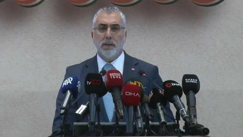 Bakan Işıkhan: “Aktarlık ve Çiçekçilik mesleklerinde çalışma şartlarını iyileştirmeyi hedeflemekteyiz”