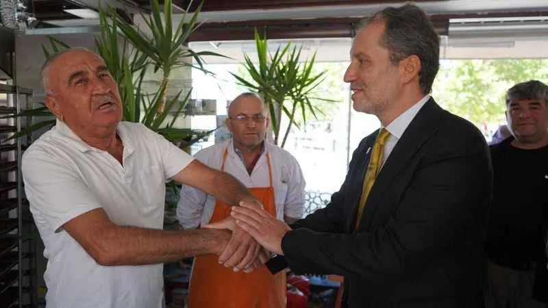 Yeniden Refah Partisi Genel Başkanı Erbakan, ‘Anadolu Buluşmalarını' yeniden başlattı